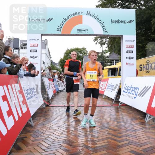 30.08.2026 - Blankeneser Heldenlauf Lena Gebhardt http://msf.ph/oto/10018522 30.08.2026 09:31:45 Ziel 1023, 1597, 3530, 3707 meine-sportfotos.de