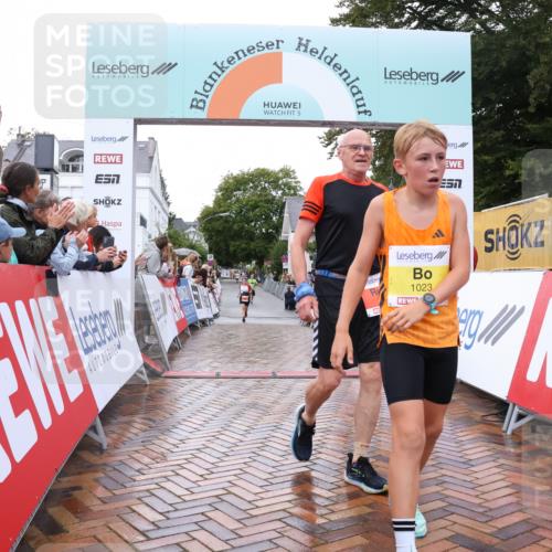 30.08.2026 - Blankeneser Heldenlauf Lena Gebhardt http://msf.ph/oto/10018526 30.08.2026 09:31:46 Ziel 1023, 1597, 3598, 3707 meine-sportfotos.de