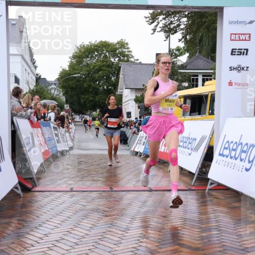 30.08.2026 - Blankeneser Heldenlauf Lena Gebhardt http://msf.ph/oto/10018572 30.08.2026 09:32:09 Ziel 1553, 3644 meine-sportfotos.de