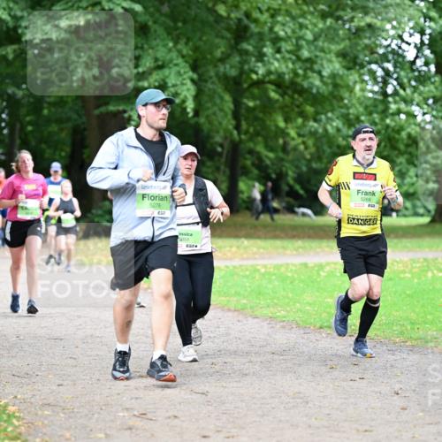 30.08.2026 - Blankeneser Heldenlauf Dr. Thomas Lammeyer http://msf.ph/oto/10018578 30.08.2026 10:08:33 Laufen 5276, 5851, 5269, 3 meine-sportfotos.de