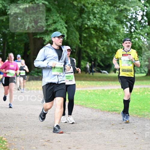 30.08.2026 - Blankeneser Heldenlauf Dr. Thomas Lammeyer http://msf.ph/oto/10018580 30.08.2026 10:08:34 Laufen 5276, 5851, 5269, 3 meine-sportfotos.de