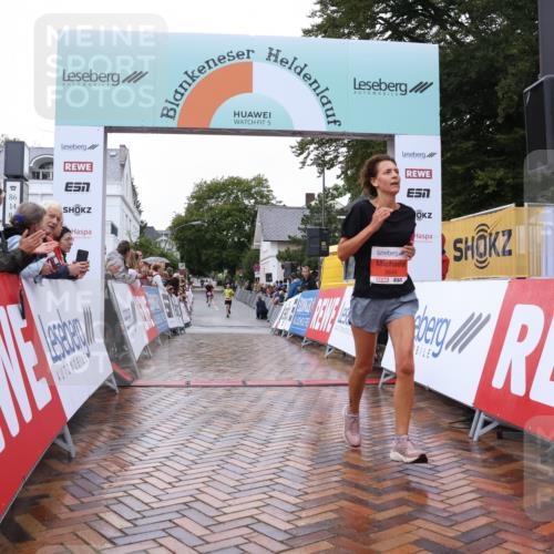 30.08.2026 - Blankeneser Heldenlauf Lena Gebhardt http://msf.ph/oto/10018583 30.08.2026 09:32:11 Ziel 1553, 3644 meine-sportfotos.de