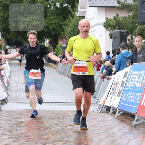 30.08.2026 - Blankeneser Heldenlauf Lena Gebhardt http://msf.ph/oto/10018590 30.08.2026 09:32:19 Ziel 3618, 3639, 3691 meine-sportfotos.de
