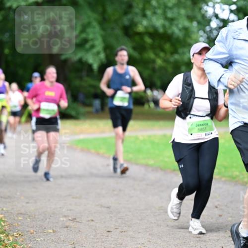 30.08.2026 - Blankeneser Heldenlauf Dr. Thomas Lammeyer http://msf.ph/oto/10018596 30.08.2026 10:08:35 Laufen 5851, 574, 5276 meine-sportfotos.de