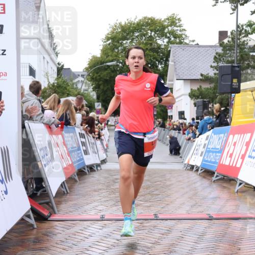 30.08.2026 - Blankeneser Heldenlauf Lena Gebhardt http://msf.ph/oto/10018607 30.08.2026 09:32:24 Ziel 3618, 3639, 3691 meine-sportfotos.de