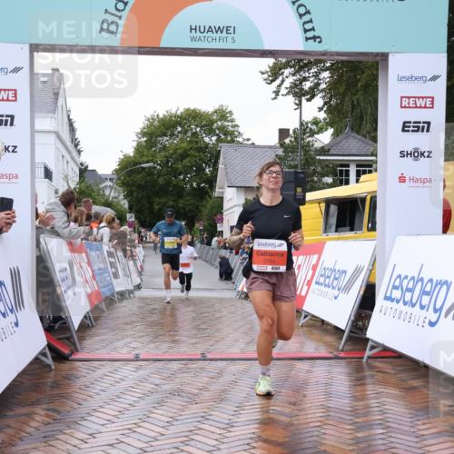 30.08.2026 - Blankeneser Heldenlauf Lena Gebhardt http://msf.ph/oto/10018619 30.08.2026 09:32:30 Ziel 1521, 3618, 3670, 3704 meine-sportfotos.de