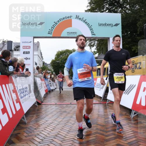 30.08.2026 - Blankeneser Heldenlauf Lena Gebhardt http://msf.ph/oto/10018647 30.08.2026 09:32:46 Ziel 1439, 3536, 3554 meine-sportfotos.de