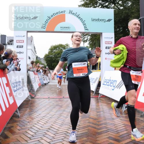 30.08.2026 - Blankeneser Heldenlauf Lena Gebhardt http://msf.ph/oto/10018667 30.08.2026 09:32:56 Ziel 1073, 3516, 3570, 3727 meine-sportfotos.de
