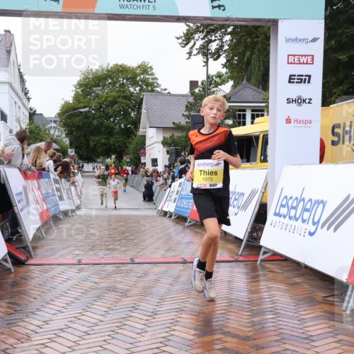 30.08.2026 - Blankeneser Heldenlauf Lena Gebhardt http://msf.ph/oto/10018679 30.08.2026 09:32:59 Ziel 1073, 1375, 3516, 3570, 3727 meine-sportfotos.de