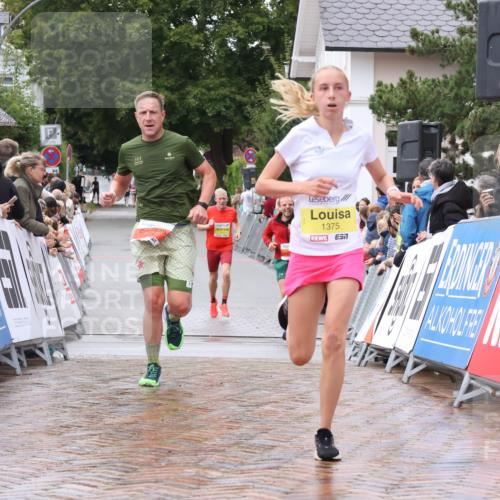 30.08.2026 - Blankeneser Heldenlauf Lena Gebhardt http://msf.ph/oto/10018691 30.08.2026 09:33:03 Ziel 1073, 1375, 3516, 3570, 3595, 3727 meine-sportfotos.de