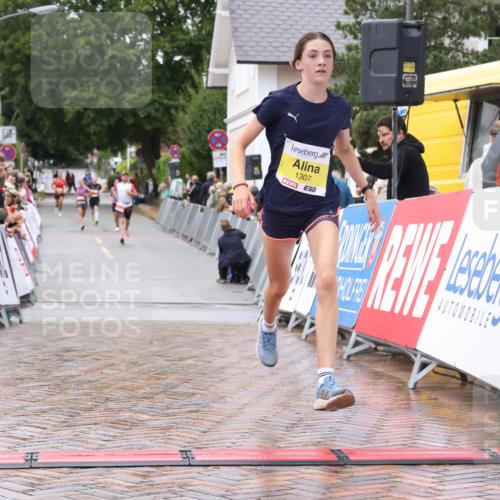 30.08.2026 - Blankeneser Heldenlauf Lena Gebhardt http://msf.ph/oto/10018731 30.08.2026 09:33:24 Ziel 1307 meine-sportfotos.de