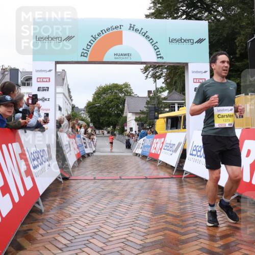 30.08.2026 - Blankeneser Heldenlauf Lena Gebhardt http://msf.ph/oto/10018806 30.08.2026 09:34:01 Ziel 1373, 1500 meine-sportfotos.de