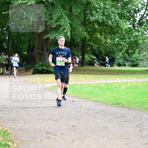 30.08.2026 - Blankeneser Heldenlauf Dr. Thomas Lammeyer http://msf.ph/oto/10018811 30.08.2026 10:08:53 Laufen 5285 meine-sportfotos.de