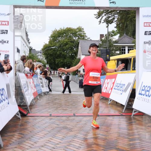 30.08.2026 - Blankeneser Heldenlauf Lena Gebhardt http://msf.ph/oto/10018815 30.08.2026 09:34:08 Ziel 3528 meine-sportfotos.de
