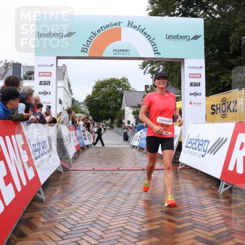 30.08.2026 - Blankeneser Heldenlauf Lena Gebhardt http://msf.ph/oto/10018817 30.08.2026 09:34:09 Ziel 3528 meine-sportfotos.de