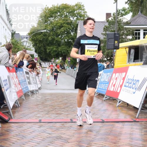30.08.2026 - Blankeneser Heldenlauf Lena Gebhardt http://msf.ph/oto/10018824 30.08.2026 09:34:20 Ziel 1226 meine-sportfotos.de