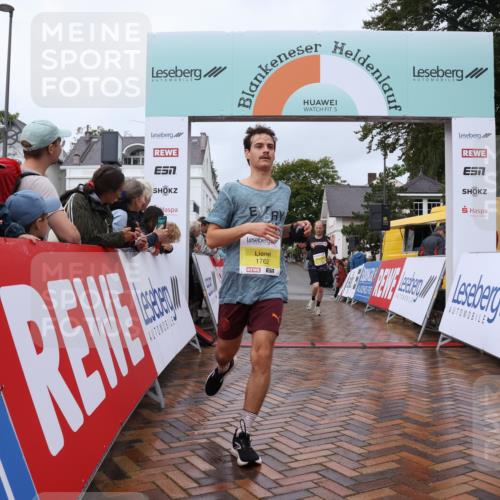 30.08.2026 - Blankeneser Heldenlauf Lena Gebhardt http://msf.ph/oto/10018915 30.08.2026 09:35:00 Ziel 1535, 1542, 1762, 3646 meine-sportfotos.de