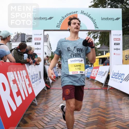 30.08.2026 - Blankeneser Heldenlauf Lena Gebhardt http://msf.ph/oto/10018917 30.08.2026 09:35:00 Ziel 1535, 1542, 1762, 3646 meine-sportfotos.de