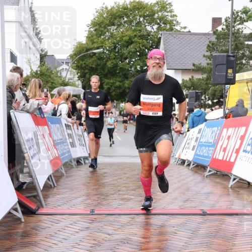 30.08.2026 - Blankeneser Heldenlauf Lena Gebhardt http://msf.ph/oto/10018944 30.08.2026 09:35:25 Ziel 1568, 3602, 3655, 3686, 3687 meine-sportfotos.de