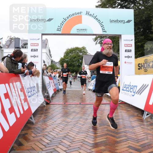 30.08.2026 - Blankeneser Heldenlauf Lena Gebhardt http://msf.ph/oto/10018948 30.08.2026 09:35:26 Ziel 1568, 3602, 3655, 3686, 3687 meine-sportfotos.de