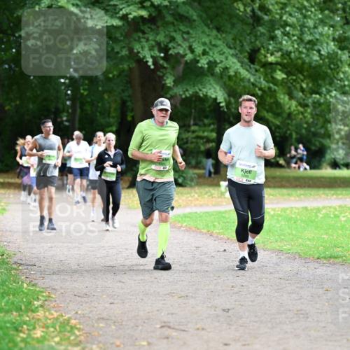 30.08.2026 - Blankeneser Heldenlauf Dr. Thomas Lammeyer http://msf.ph/oto/10018951 30.08.2026 10:09:06 Laufen 5299, 5286 meine-sportfotos.de