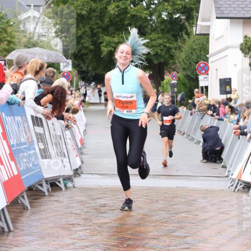 30.08.2026 - Blankeneser Heldenlauf Lena Gebhardt http://msf.ph/oto/10018964 30.08.2026 09:35:31 Ziel 3519, 3602, 3686, 3687 meine-sportfotos.de