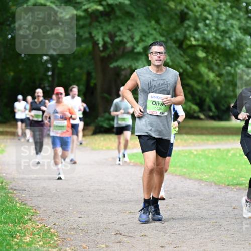 30.08.2026 - Blankeneser Heldenlauf Dr. Thomas Lammeyer http://msf.ph/oto/10019012 30.08.2026 10:09:10 Laufen 5526, 5525, 7 meine-sportfotos.de