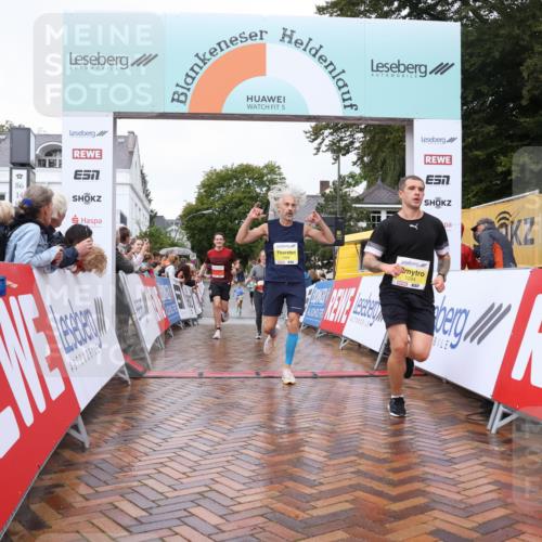 30.08.2026 - Blankeneser Heldenlauf Lena Gebhardt http://msf.ph/oto/10019015 30.08.2026 09:35:56 Ziel 1083, 1087, 1094, 1294, 1474, 1585, 3566, 3720 meine-sportfotos.de