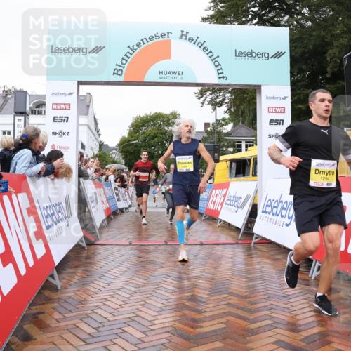 30.08.2026 - Blankeneser Heldenlauf Lena Gebhardt http://msf.ph/oto/10019017 30.08.2026 09:35:56 Ziel 1083, 1087, 1094, 1294, 1474, 1585, 3566, 3720 meine-sportfotos.de
