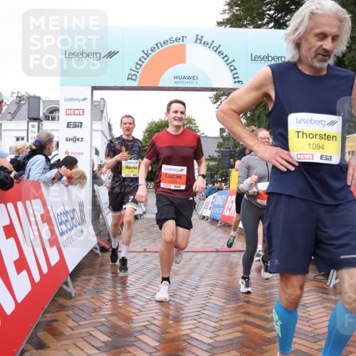 30.08.2026 - Blankeneser Heldenlauf Lena Gebhardt http://msf.ph/oto/10019025 30.08.2026 09:35:58 Ziel 1006, 1087, 1094, 1294, 1474, 1585, 3566, 3720 meine-sportfotos.de