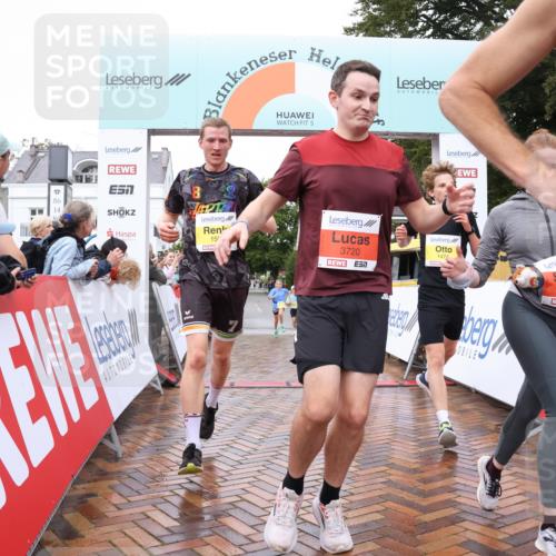 30.08.2026 - Blankeneser Heldenlauf Lena Gebhardt http://msf.ph/oto/10019027 30.08.2026 09:35:58 Ziel 1006, 1087, 1094, 1294, 1474, 1585, 3566, 3720 meine-sportfotos.de