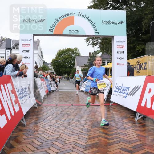 30.08.2026 - Blankeneser Heldenlauf Lena Gebhardt http://msf.ph/oto/10019037 30.08.2026 09:36:01 Ziel 1006, 1087, 1094, 1294, 1474, 1585, 3566, 3720 meine-sportfotos.de