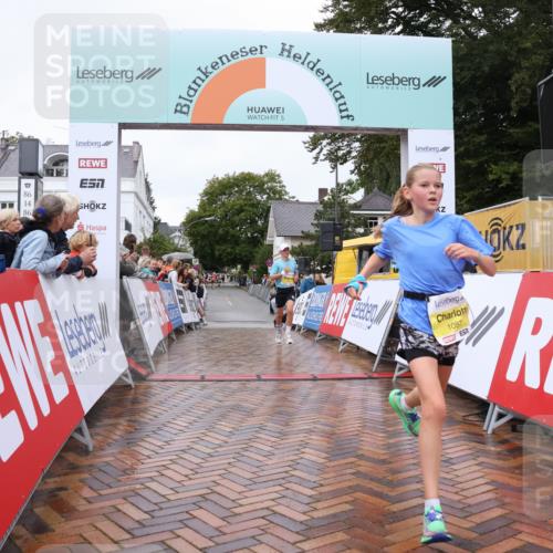 30.08.2026 - Blankeneser Heldenlauf Lena Gebhardt http://msf.ph/oto/10019039 30.08.2026 09:36:01 Ziel 1006, 1087, 1094, 1294, 1474, 1585, 3566, 3720 meine-sportfotos.de