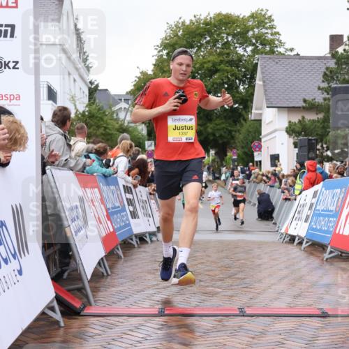 30.08.2026 - Blankeneser Heldenlauf Lena Gebhardt http://msf.ph/oto/10019052 30.08.2026 09:36:17 Ziel 1337 meine-sportfotos.de