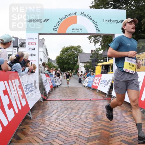 30.08.2026 - Blankeneser Heldenlauf Lena Gebhardt http://msf.ph/oto/10019096 30.08.2026 09:36:29 Ziel 1012, 1492, 1527, 1760, 3601, 3679, 3717 meine-sportfotos.de