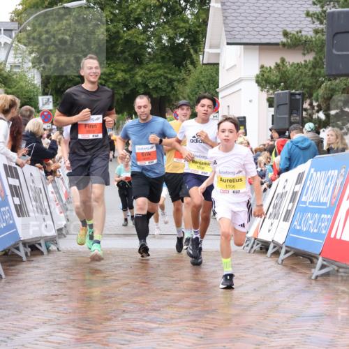 30.08.2026 - Blankeneser Heldenlauf Lena Gebhardt http://msf.ph/oto/10019112 30.08.2026 09:36:39 Ziel 1106, 1266, 1760, 3603, 3608, 3651, 3652 meine-sportfotos.de