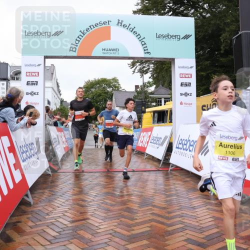 30.08.2026 - Blankeneser Heldenlauf Lena Gebhardt http://msf.ph/oto/10019121 30.08.2026 09:36:41 Ziel 1106, 1266, 1595, 1782, 3603, 3608, 3651, 3652 meine-sportfotos.de