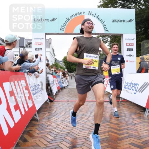 30.08.2026 - Blankeneser Heldenlauf Lena Gebhardt http://msf.ph/oto/10019164 30.08.2026 09:36:58 Ziel 1371, 1413, 1795 meine-sportfotos.de