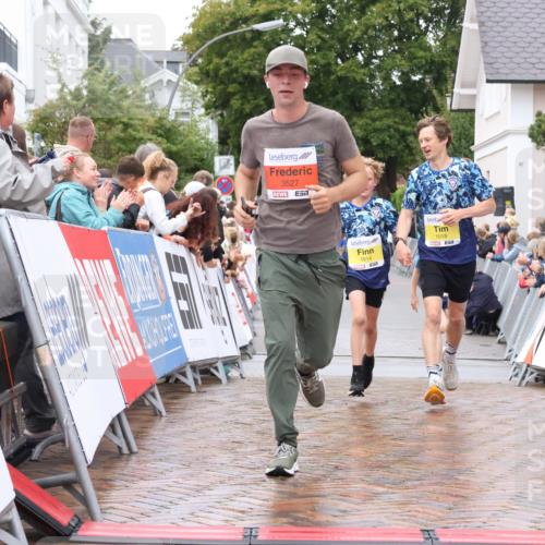 30.08.2026 - Blankeneser Heldenlauf Lena Gebhardt http://msf.ph/oto/10019177 30.08.2026 09:37:12 Ziel 1014, 1018, 1525, 3527 meine-sportfotos.de