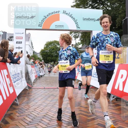 30.08.2026 - Blankeneser Heldenlauf Lena Gebhardt http://msf.ph/oto/10019194 30.08.2026 09:37:15 Ziel 1014, 1018, 1525, 3527 meine-sportfotos.de
