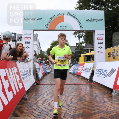 30.08.2026 - Blankeneser Heldenlauf Lena Gebhardt http://msf.ph/oto/10019231 30.08.2026 09:37:26 Ziel 1279, 1330, 1393, 1696, 3506, 3629 meine-sportfotos.de