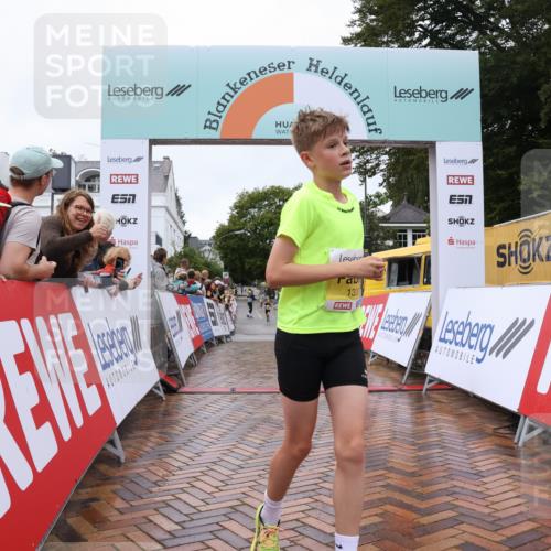 30.08.2026 - Blankeneser Heldenlauf Lena Gebhardt http://msf.ph/oto/10019233 30.08.2026 09:37:26 Ziel 1279, 1330, 1393, 1696, 3506, 3629 meine-sportfotos.de