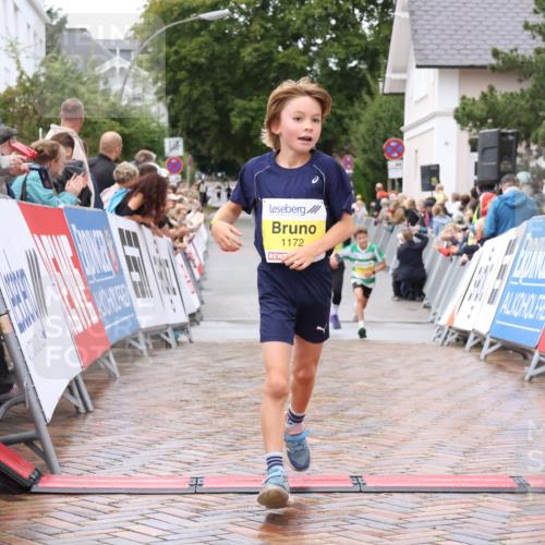 30.08.2026 - Blankeneser Heldenlauf Lena Gebhardt http://msf.ph/oto/10019254 30.08.2026 09:37:33 Ziel 1118, 1172, 1279 meine-sportfotos.de