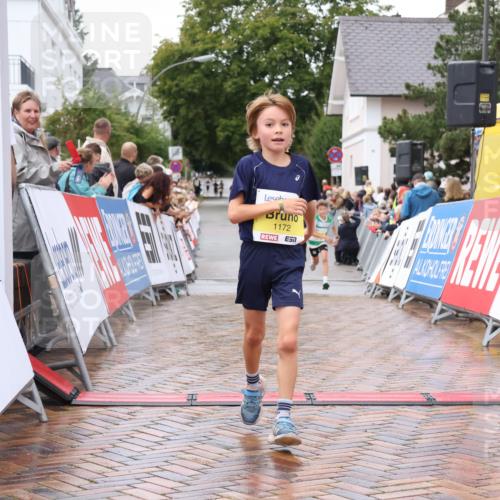 30.08.2026 - Blankeneser Heldenlauf Lena Gebhardt http://msf.ph/oto/10019256 30.08.2026 09:37:34 Ziel 1118, 1172, 1279, 1805 meine-sportfotos.de