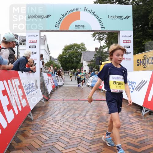 30.08.2026 - Blankeneser Heldenlauf Lena Gebhardt http://msf.ph/oto/10019264 30.08.2026 09:37:35 Ziel 1118, 1172, 1279, 1805 meine-sportfotos.de