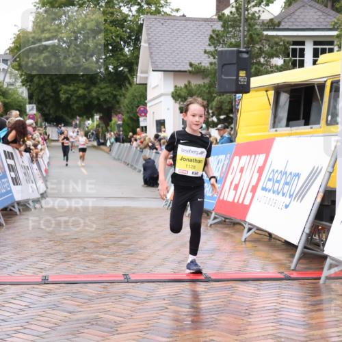 30.08.2026 - Blankeneser Heldenlauf Lena Gebhardt http://msf.ph/oto/10019327 30.08.2026 09:38:02 Ziel 1128 meine-sportfotos.de