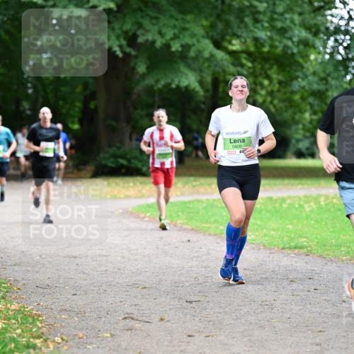 30.08.2026 - Blankeneser Heldenlauf Dr. Thomas Lammeyer http://msf.ph/oto/10019335 30.08.2026 10:09:39 Laufen 5806, 5805, 7 meine-sportfotos.de