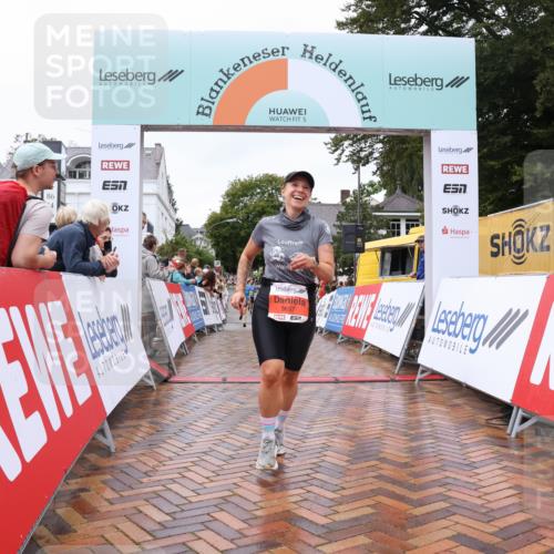 30.08.2026 - Blankeneser Heldenlauf Lena Gebhardt http://msf.ph/oto/10019383 30.08.2026 09:38:38 Ziel 1456, 3697 meine-sportfotos.de
