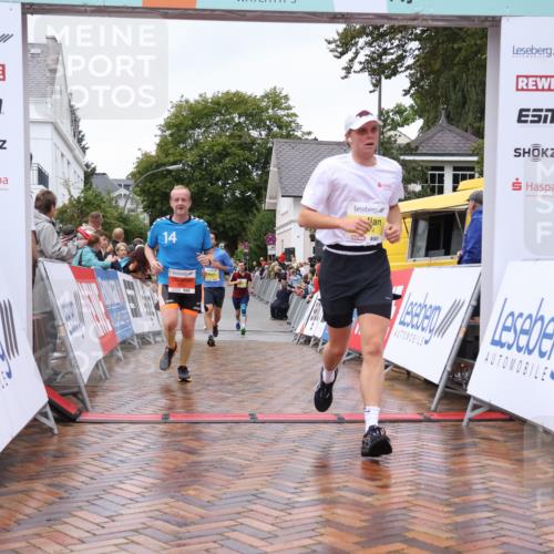 30.08.2026 - Blankeneser Heldenlauf Lena Gebhardt http://msf.ph/oto/10019402 30.08.2026 09:38:44 Ziel 1173, 1456, 1534, 1536, 1574, 3634, 3697 meine-sportfotos.de
