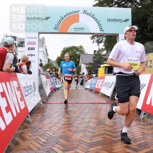 30.08.2026 - Blankeneser Heldenlauf Lena Gebhardt http://msf.ph/oto/10019406 30.08.2026 09:38:45 Ziel 1147, 1173, 1456, 1534, 1536, 1574, 3634 meine-sportfotos.de